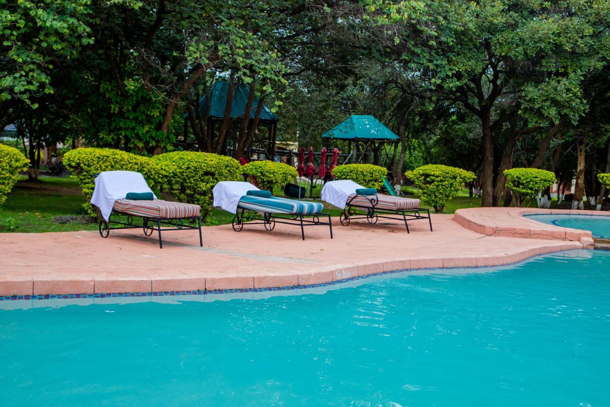M'Kango Golfview Hotel Lusaka Luaran gambar