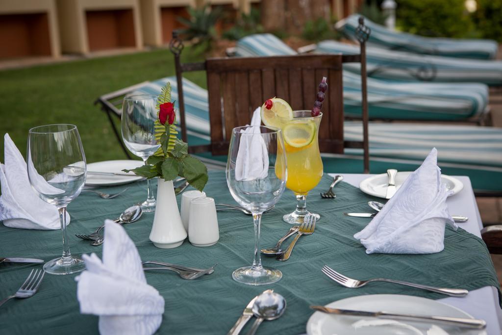 M'Kango Golfview Hotel Lusaka Luaran gambar