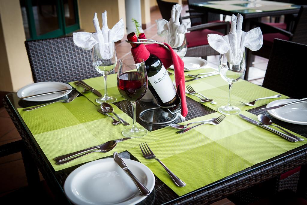 M'Kango Golfview Hotel Lusaka Luaran gambar