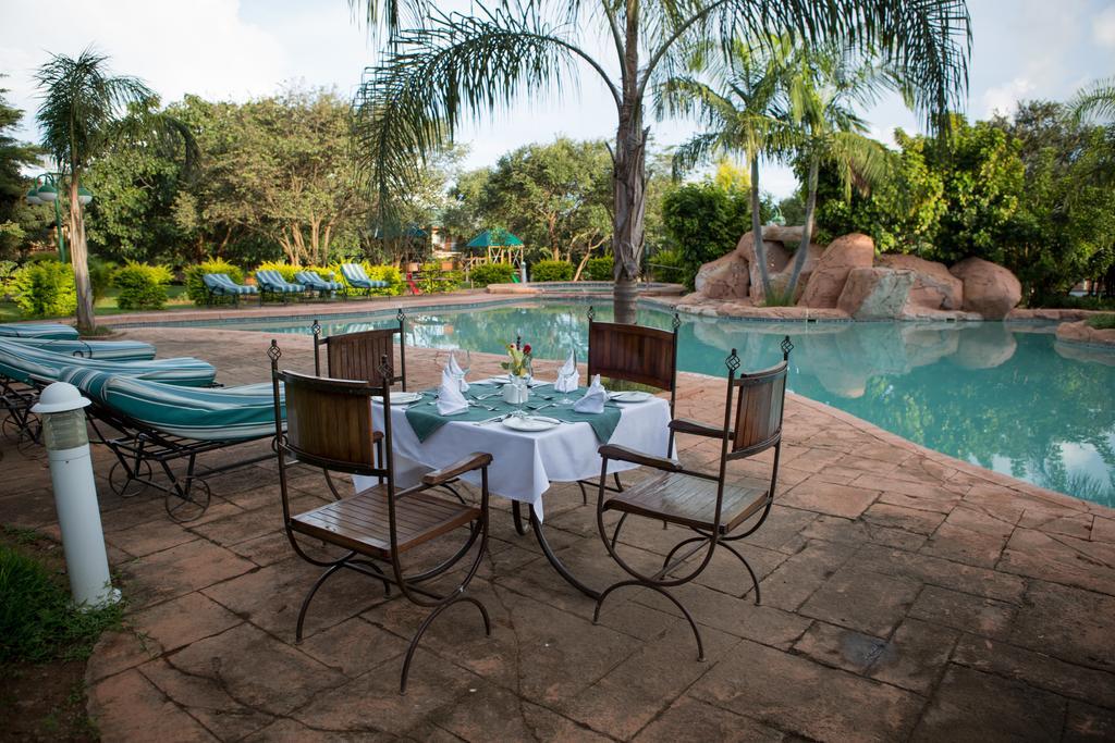 M'Kango Golfview Hotel Lusaka Luaran gambar
